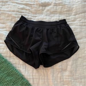 black lululemon hotty hots